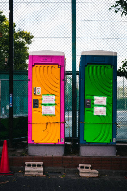 Portable Toilet Options We Offer in Knollwood, IL